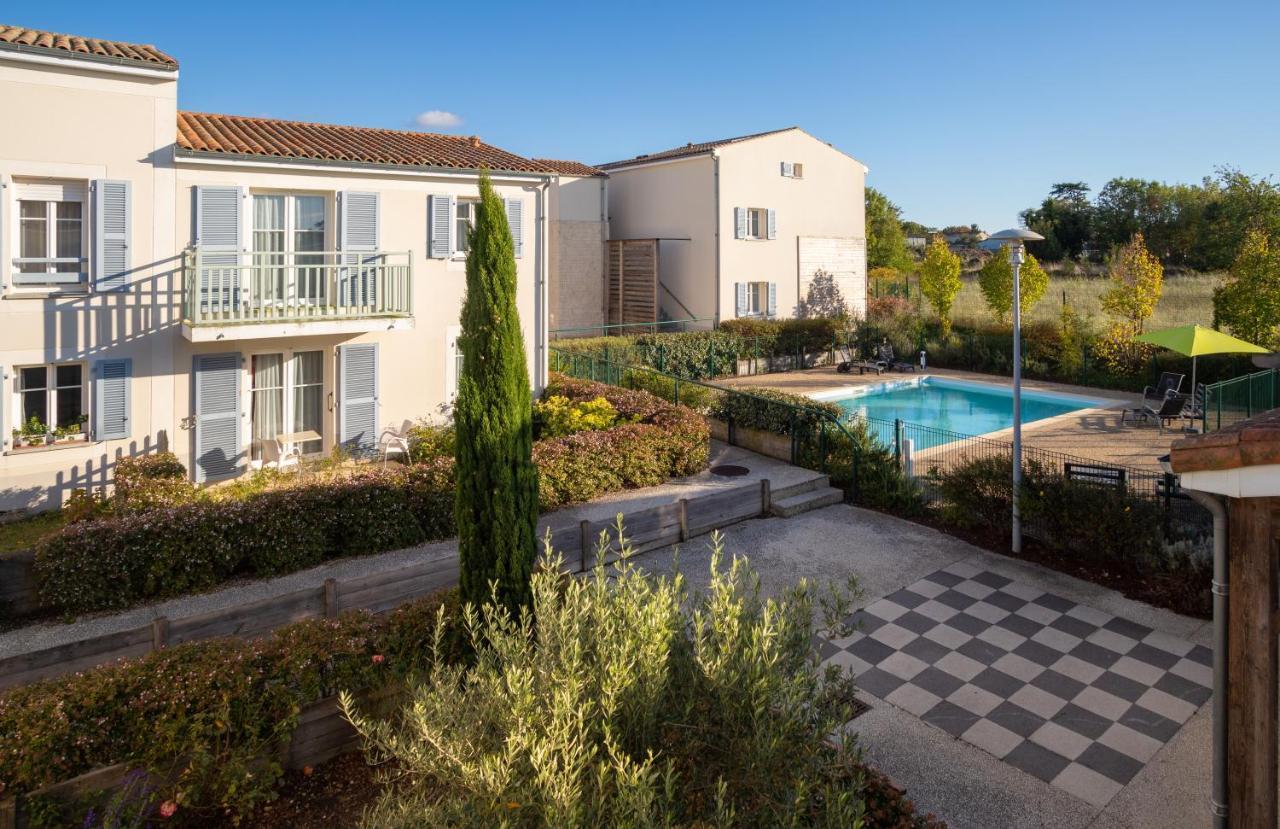 Residence Services Les Essentielles Sainte Soulle Exterior photo